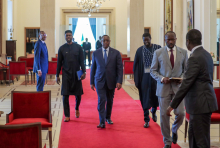 السنغال: ماكي صال يستقبل ديوماي افاي وعثمان سونكو